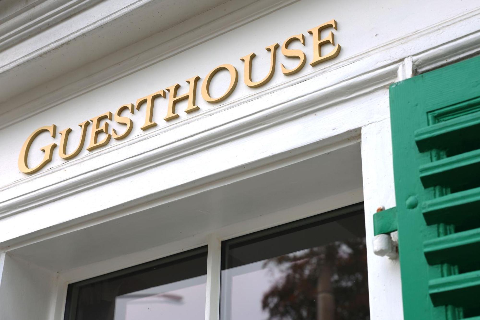 The Cornish Arms Guest House Solingen Exteriör bild