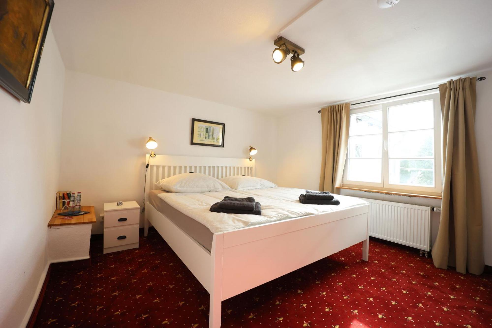 The Cornish Arms Guest House Solingen Exteriör bild